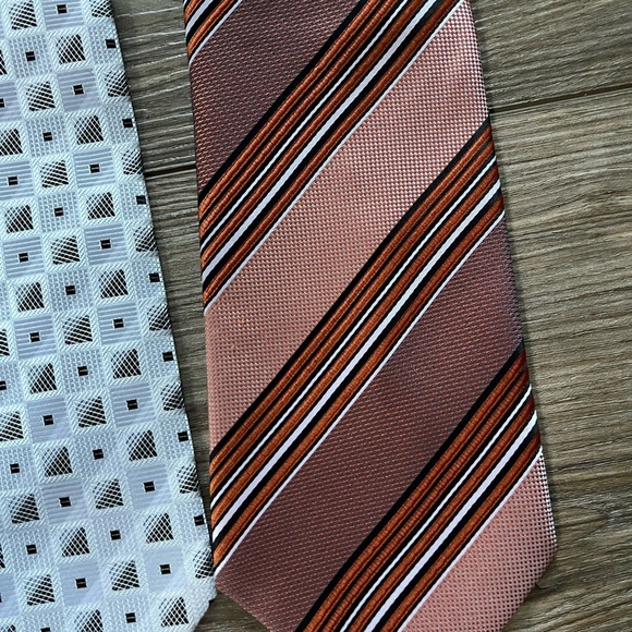 Set of 4 Vesuvio Napoli Men's Ties - Picture 5 of 8